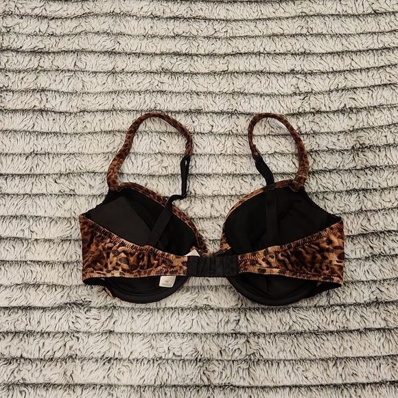 Velvet feeling leopard print Victorias secret push up underwire bra size 36C! - Picture 2 of 7